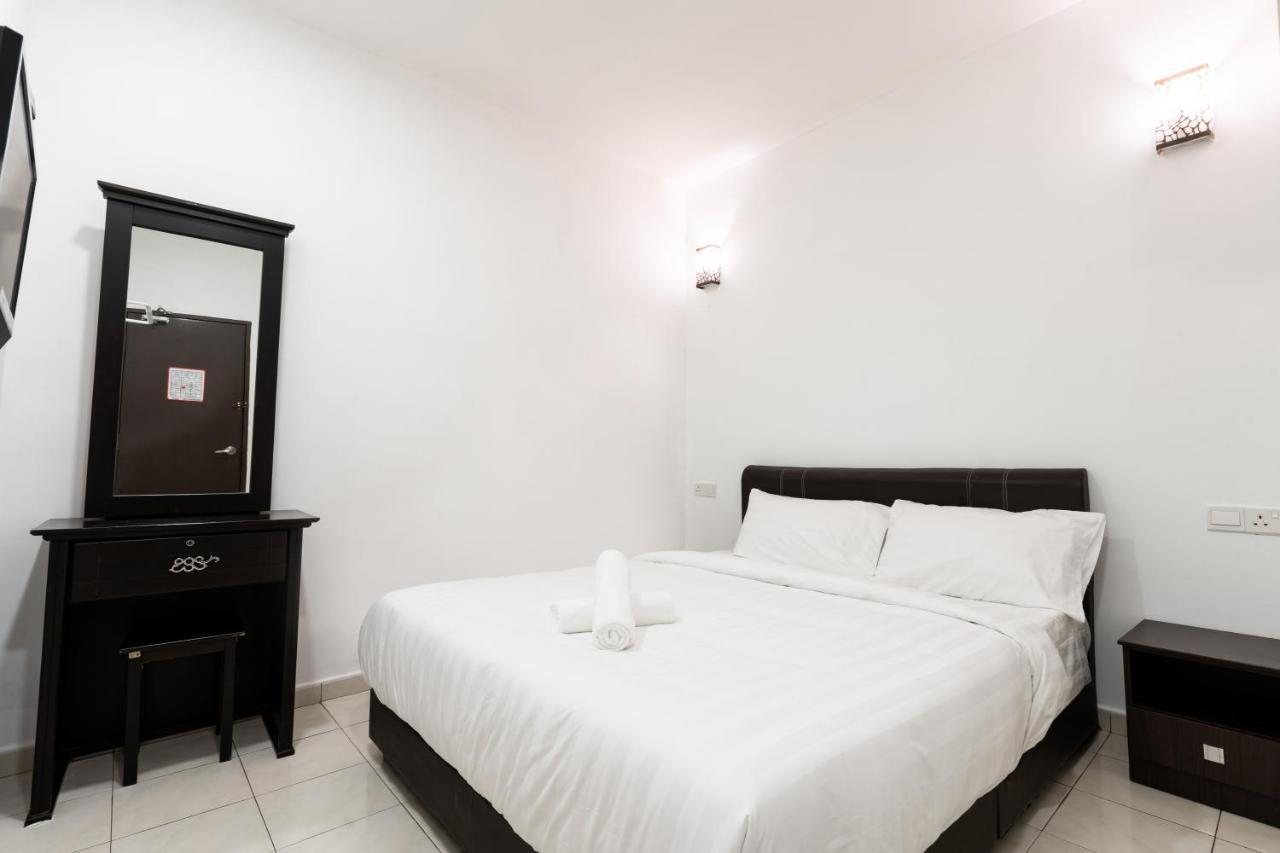 Ant Hotel Malacca Екстер'єр фото