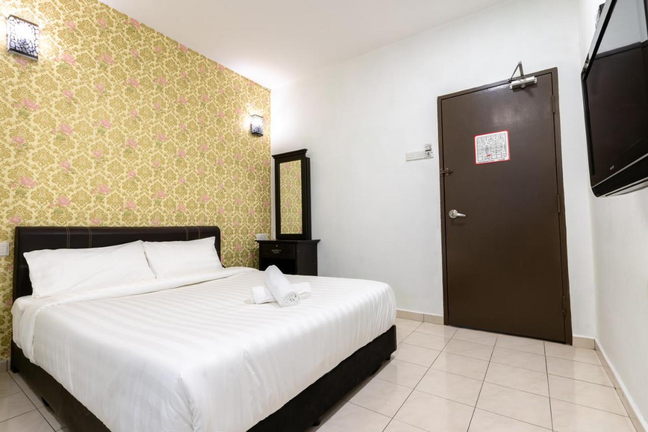 Ant Hotel Malacca Екстер'єр фото